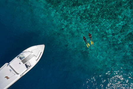 boat experiences snorkelling at cheval blanc randheli hotel maldives