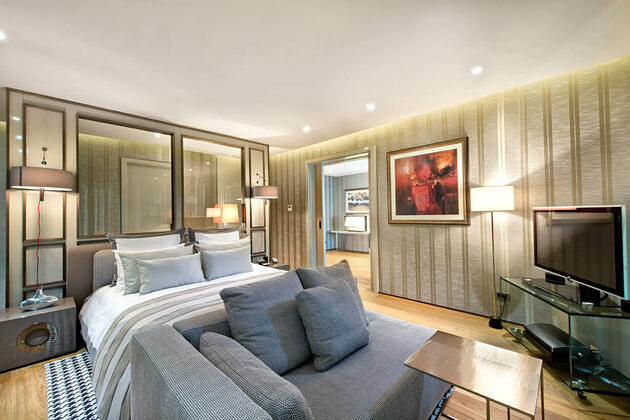 presidential suite bedroom at d-hotel turkey