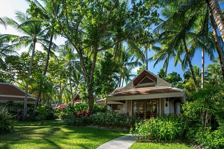 Deluxe Garden Villa exterior at santiburi beach resort and spa