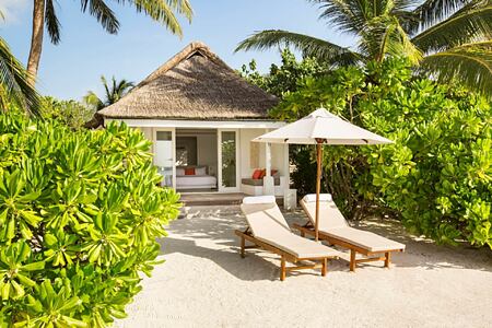 beach villa at lux maldives resort
