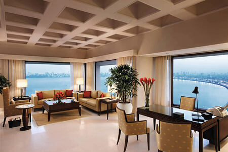 Kohinoor Presidential Suite Living Room at The Oberoi Mumbai