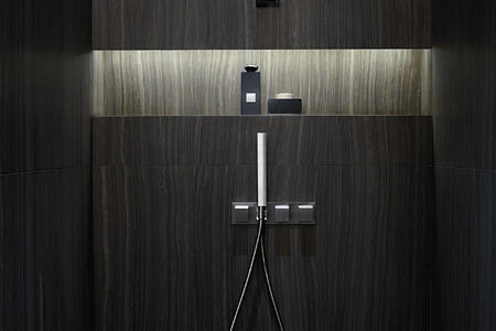 signature suite bathroom at armani hotel dubai