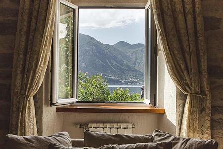 deluxe suite view at palazzo radomiri hotel montenegro