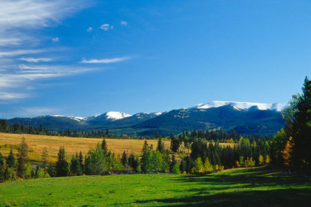 panorama at echo valley ranch canada