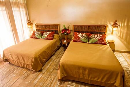 standard room at lost iguana hotel costa rica