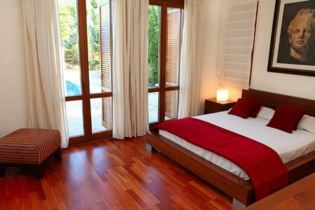 superior villa bedroom at aphrodite hills hotel cyrpus