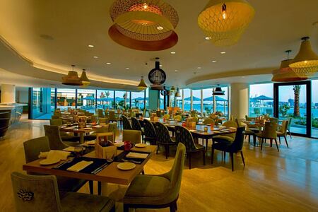 vibe restaurant at The Retreat Palm