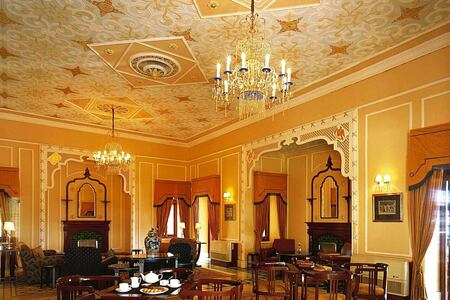 viceregal lounge at ananda himalayas hotel india
