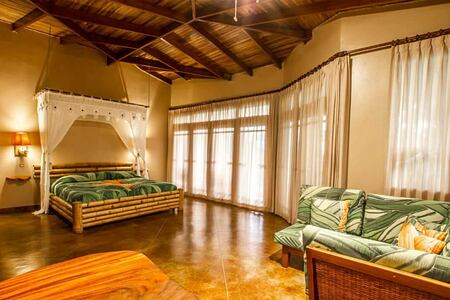 villas junior suite at lost iguana hotel costa rica