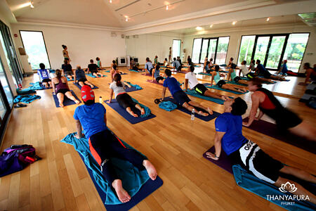 yoga classes at thanyapura resort thailand