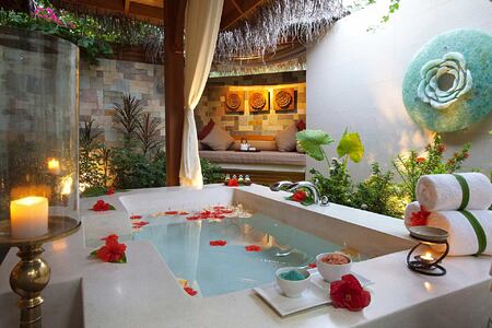 Spa relaxation area at Baros Maldives