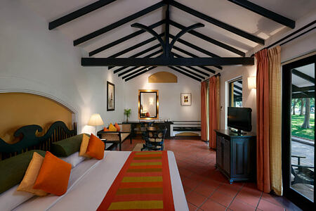 Superior Room at Cinnamon Lodge Sri Lanka