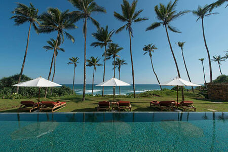residence pool and garden at Cape Weligama Sri Lanka