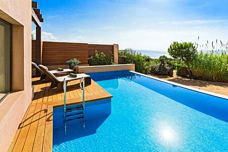 Grand Infinity Suite Sea Pool at Romanos Costa Navarino Greece