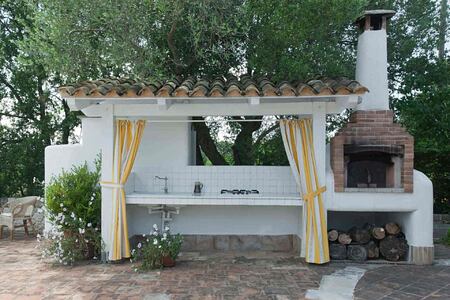 Barbecue and outdoor kitchen at Trulli Volpe Italy