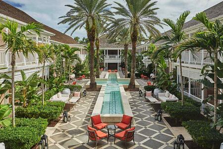 Hertford Courtyard at Four Seasons Ocean Club Bahamas