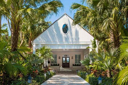 Spa Garden Sanctuary at Four Seasons Ocean Club Bahamas
