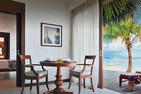 Suite Living area at The Residence Maldives