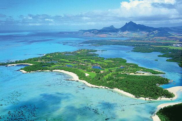 golf on private island at Le Touessrok Mauritius