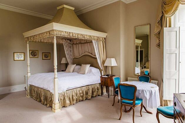 North Cadbury Court Balcony Room with Four Poster Bed