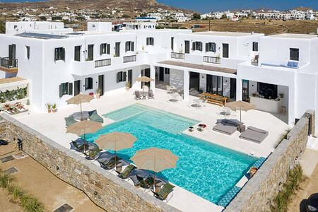 Koukoumi Hotel Mykonos aerial view of hotel during the day