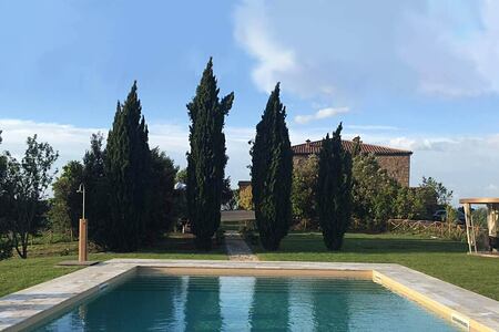 Pool at Locanda Cugnanello Tuscany Italy
