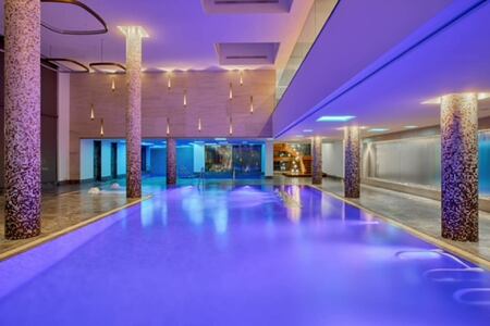 Parklane Resort and Spa Indoor Pool