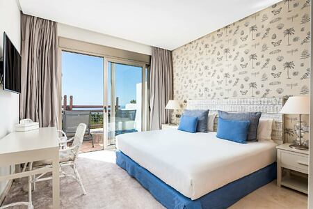 Bedroom for 1 Bedroom Suite Partial Sea View at Las Terrazas de Abama Suites Tenerife